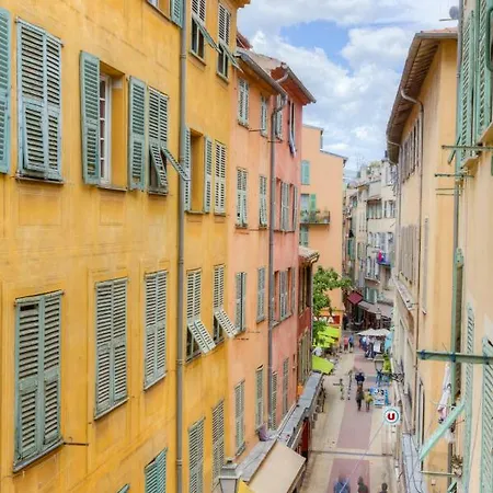 26 Vieux Apartment